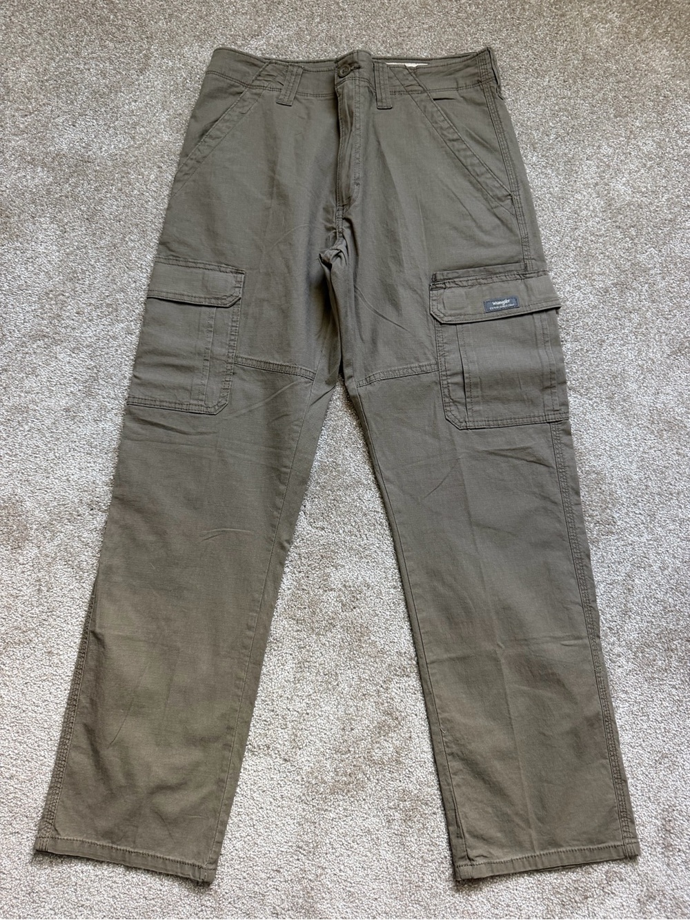 Wrangler Men’s Relaxed Fit Cargo Pants – 30x30